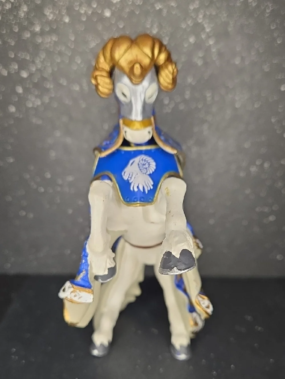 Set Of 2 Papo Medieval World of Knight's Horse Blue Ram Crest Fantasy Figure - Picture 3 of 11